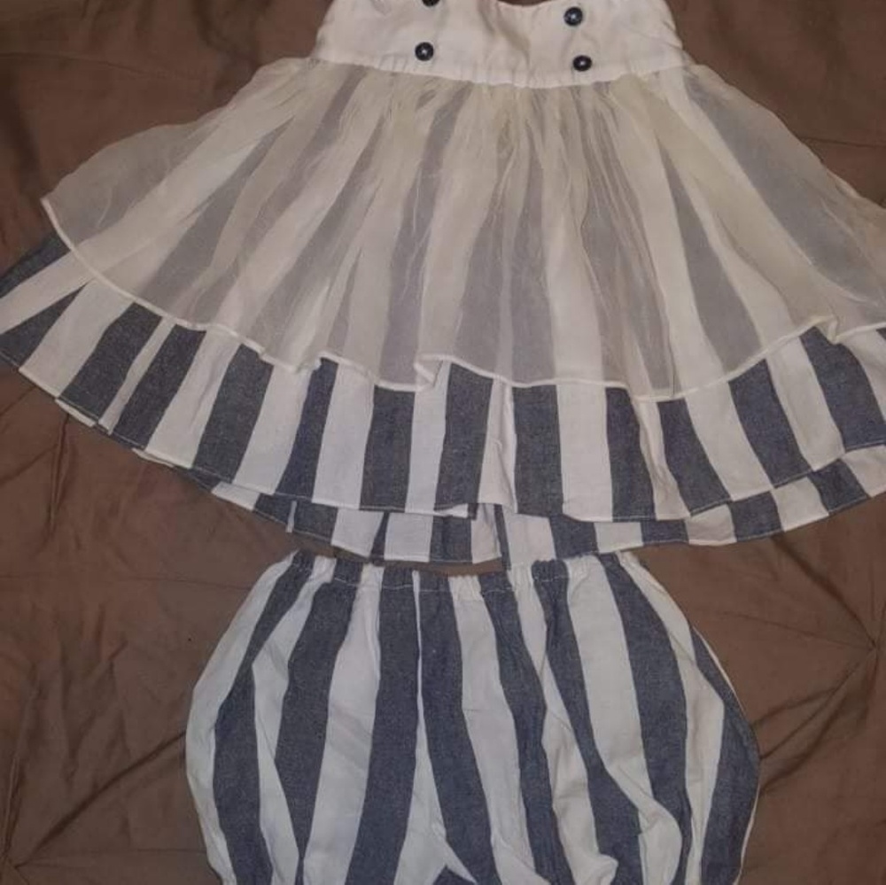 Well Dressed Wolf Lucy